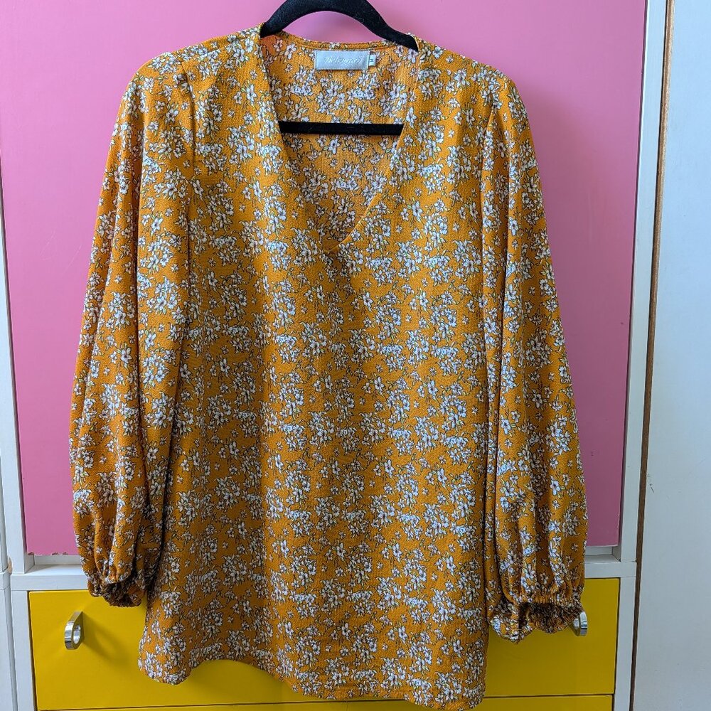 Belongsci Yellow Floral Balloon Sleeve V-Neck Blouse | Size M